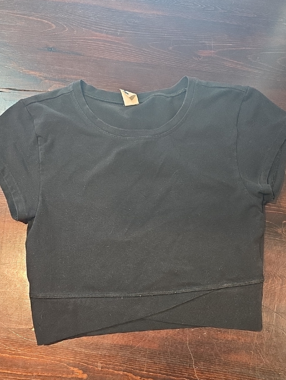 Old Navy PowerSoft PowerChill Go-Dry Black Wrap-Front Crop Top – XS